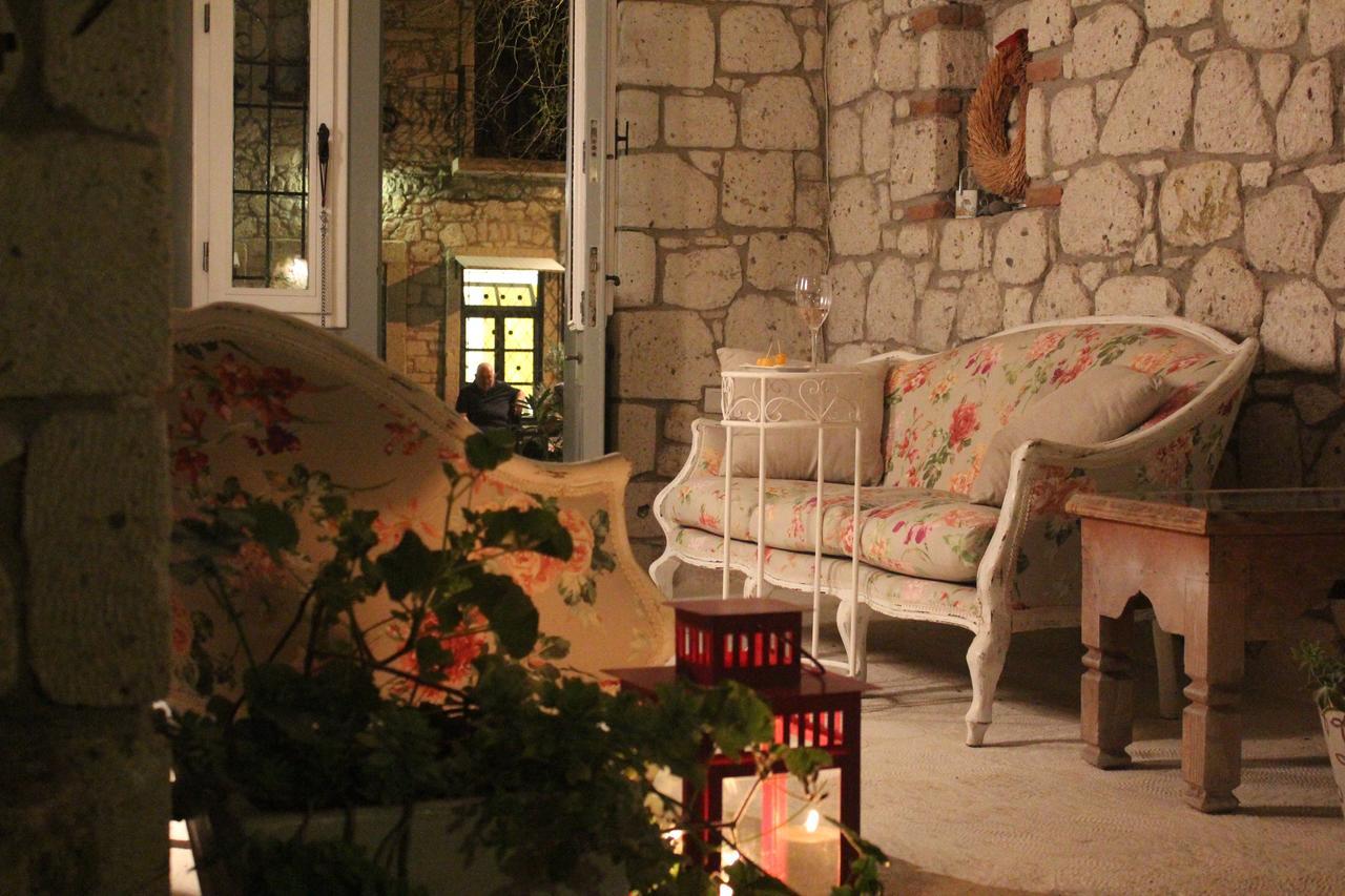 Bed and Breakfast Salyangoz Alaçatı Esterno foto