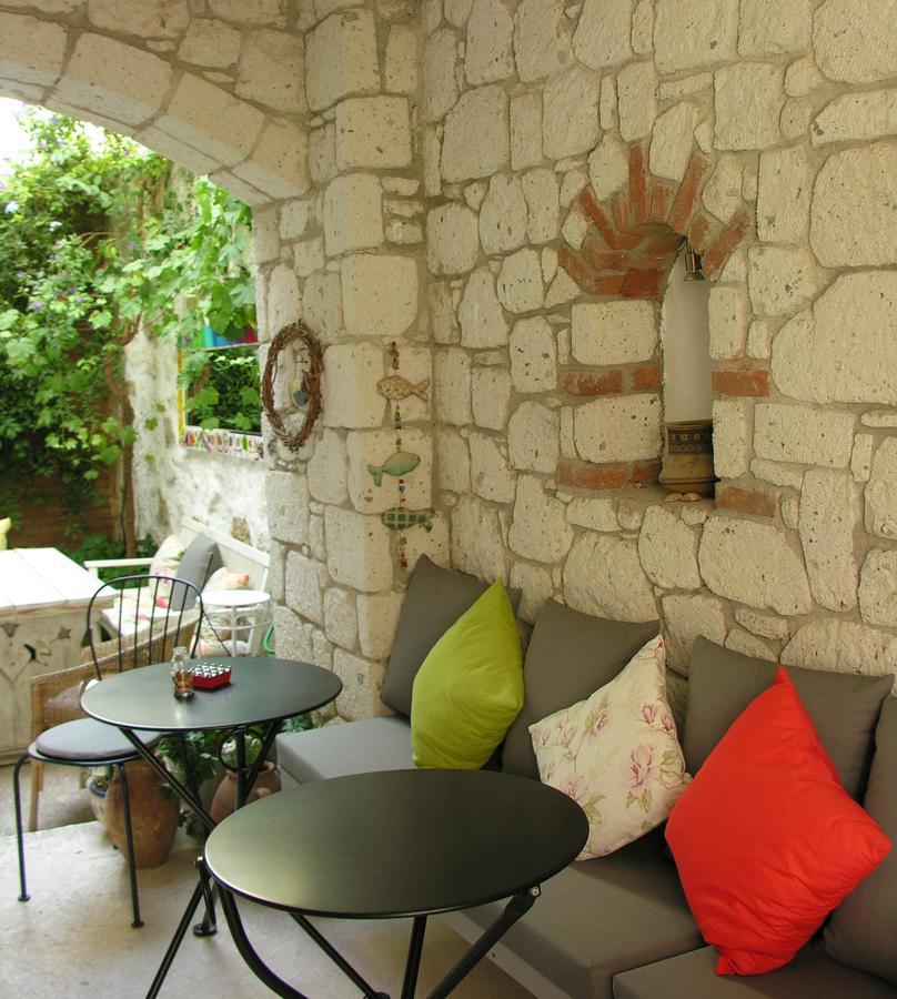 Bed and Breakfast Salyangoz Alaçatı Esterno foto